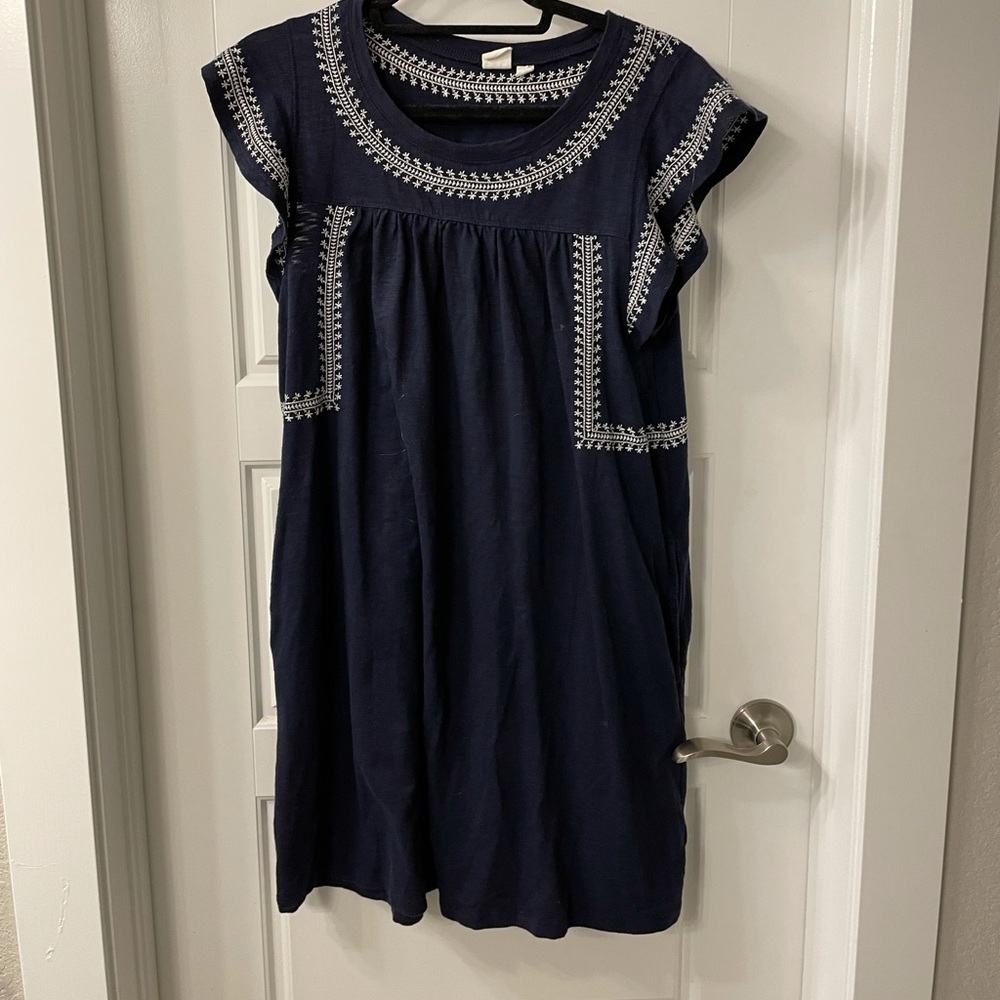 GAP dress